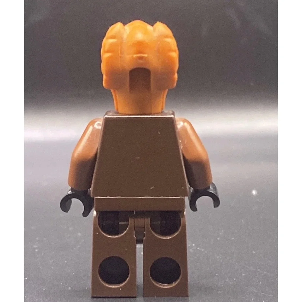 LEGO Star Wars Plo Koon Minifigure sw0198 Jedi Master Dark Brown Robes‎